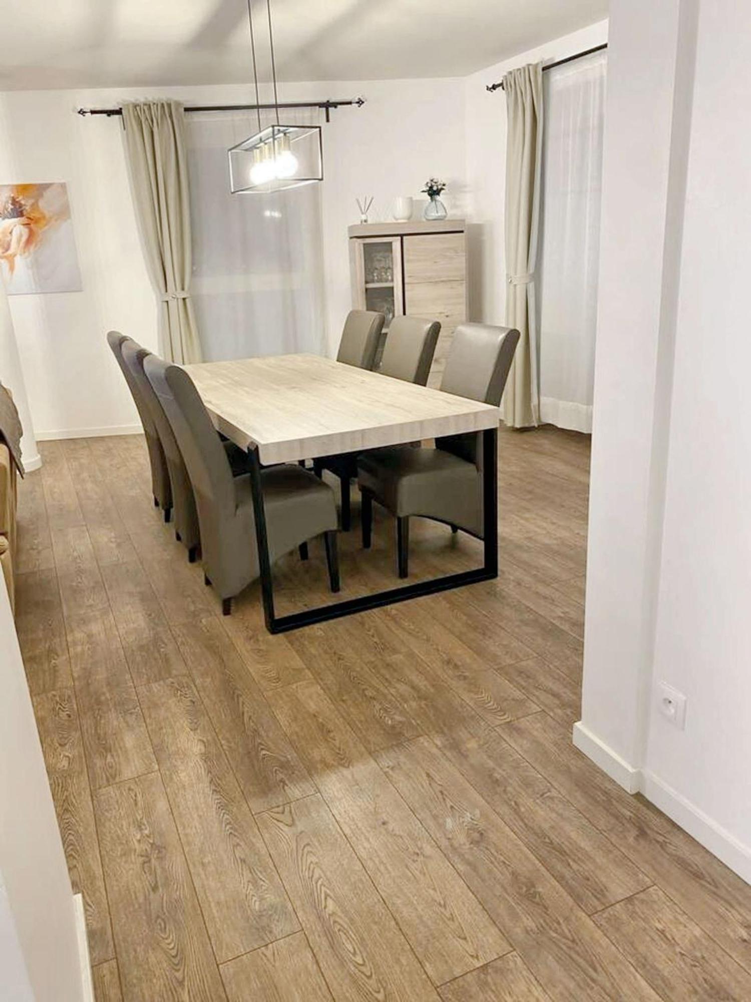 Modern Apartment In Cureghem Anderlecht 134 M² + Terrace Брюссель Экстерьер фото